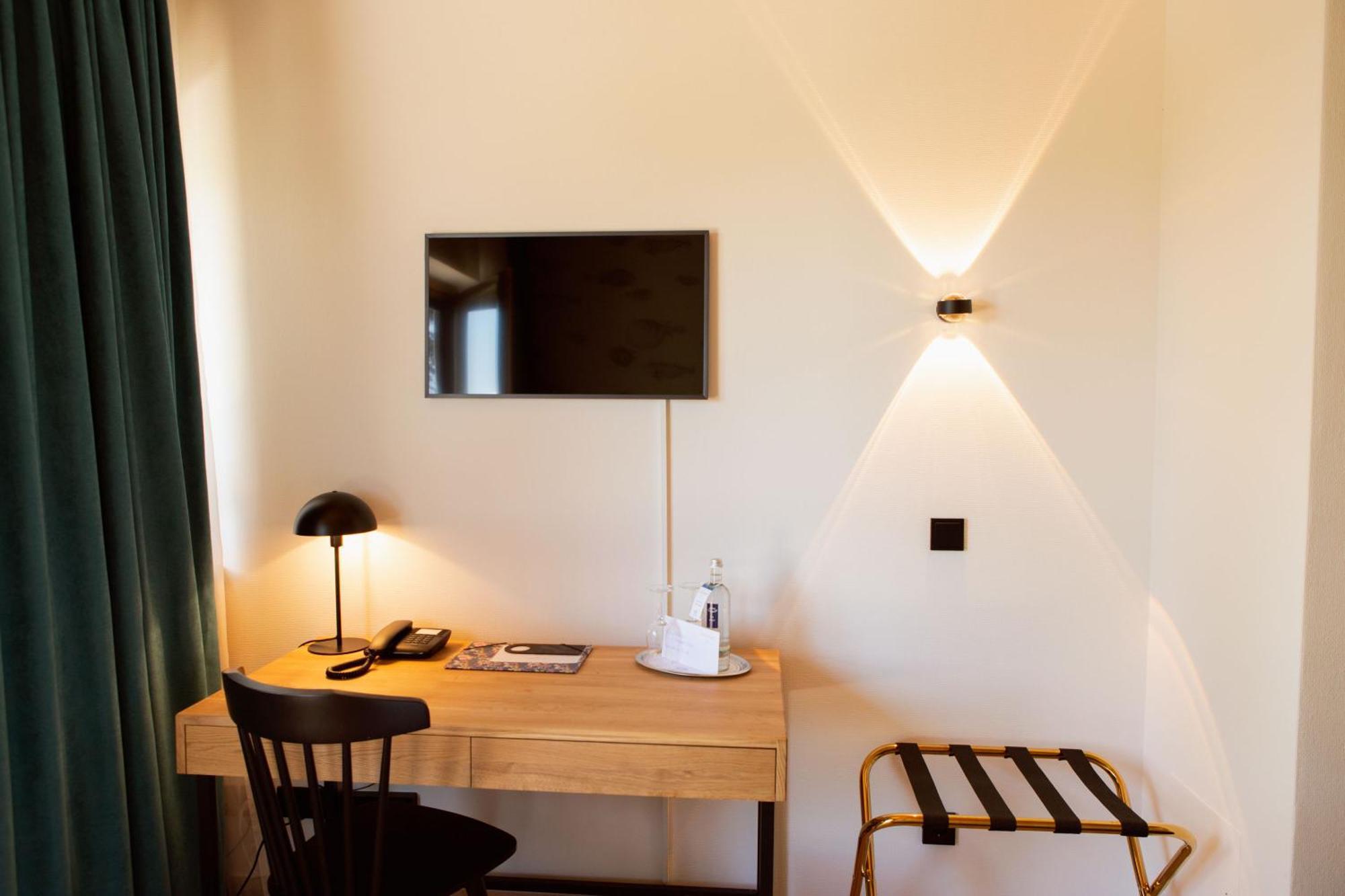 Strandhotel Suedsee Dießen am Ammersee エクステリア 写真