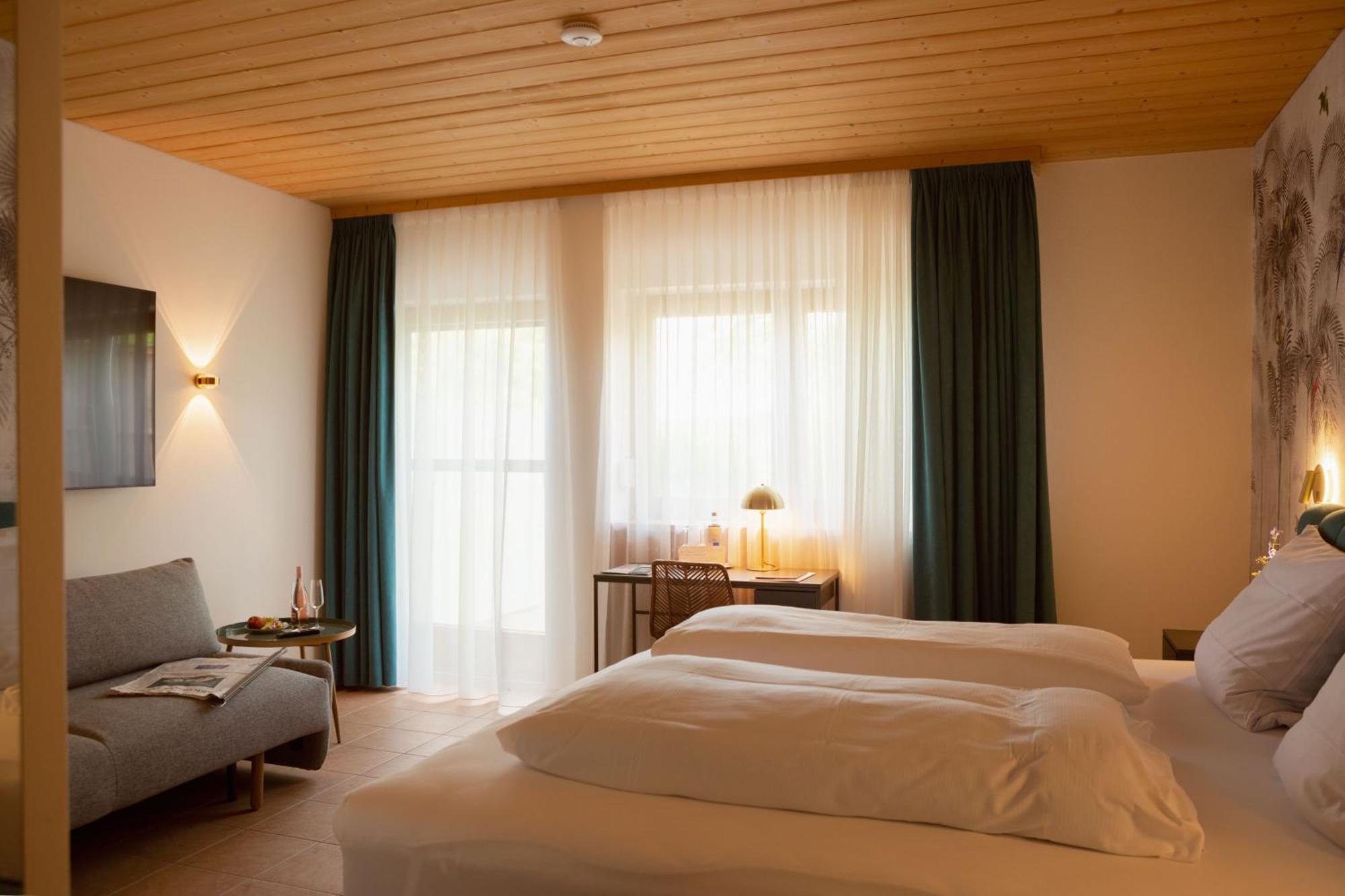 Strandhotel Suedsee Dießen am Ammersee エクステリア 写真